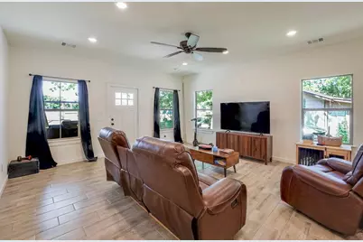 305 W 5th Street, Maypearl, TX 76064 - Photo 6