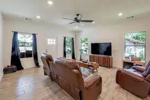 305 W Fifth St, Maypearl, TX 76064 - Photo 6