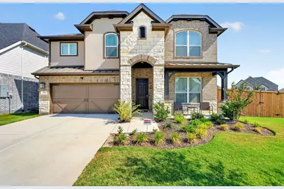 721 Kurrus Street, Justin, TX 76247 - Photo 2