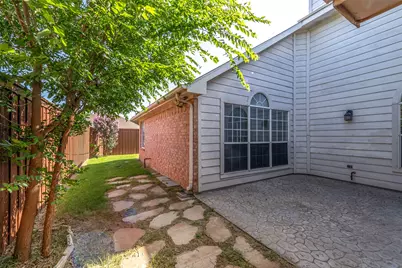 10613 Brandenberg Drive, Frisco, TX 75035 - Photo 32
