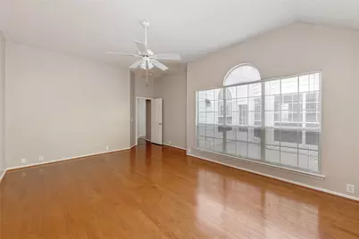 10613 Brandenberg Drive, Frisco, TX 75035 - Photo 16