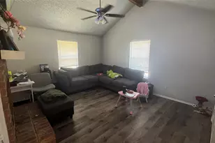 1036 Enfilar Ln, Arlington, TX 76017 - Photo 8