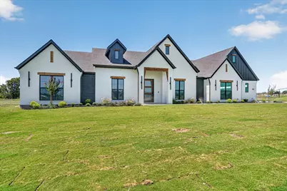 6911 Eagle Creek Drive, Godley, TX 76044 - Photo 2
