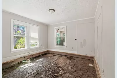 320 Kirven Avenue, Waxahachie, TX 75165 - Photo 12