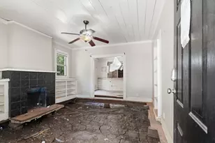 320 Kirven Ave, Waxahachie, TX 75165 - Photo 4