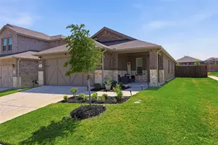 1302 Olivewood Pl, Crandall, TX 75114 - Photo 2