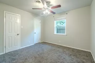 6025 Wester Ave, Fort Worth, TX 76133 - Photo 18