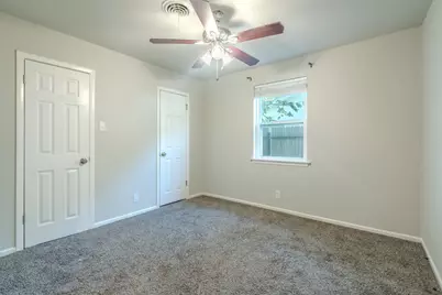 6025 Wester Avenue, Fort Worth, TX 76133 - Photo 18
