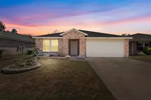 5540 Camarillo Dr, Fort Worth, TX 76244 - Photo 2