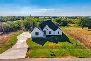 101 Barefoot Bay Blvd, Corsicana, TX 75109 - Photo 24