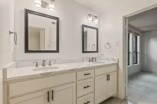 9123 Windcrest Dr, Dallas, TX 75243 - Photo 26