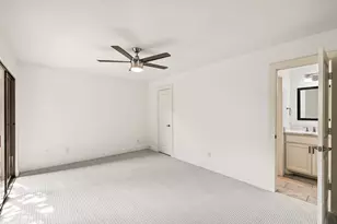 9123 Windcrest Dr, Dallas, TX 75243 - Photo 22