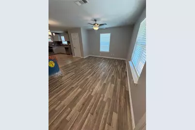 549 Neomi Avenue, Dallas, TX 75217 - Photo 2