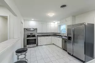 2200 N 52nd St, Waco, TX 76710 - Photo 6