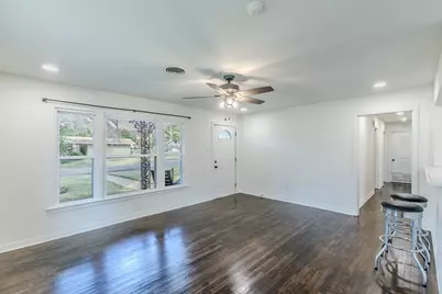 2200 N 52nd Street, Waco, TX 76710 - Photo 2