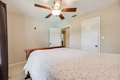 919 Surry Place Drive, Cleburne, TX 76033 - Photo 14