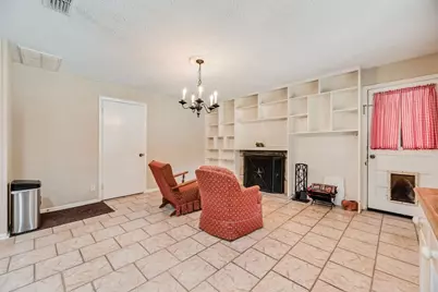 919 Surry Place Drive, Cleburne, TX 76033 - Photo 8
