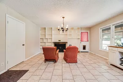 919 Surry Place Drive, Cleburne, TX 76033 - Photo 10