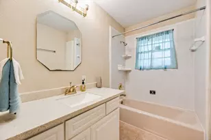 919 Surry Pl Dr, Cleburne, TX 76033 - Photo 16