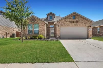 1402 Pleasanton Road, Cleburne, TX 76033 - Photo 2