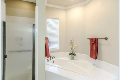 757 Village Green Drive, DeSoto, TX 75115 - Photo 16