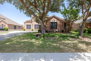 10002 River Bend Dr, Rowlett, TX 75089 - Photo 1