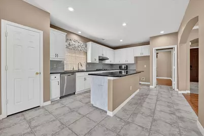 4233 Sandra Lynn Drive, Flower Mound, TX 75022 - Photo 12