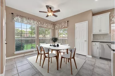 4233 Sandra Lynn Drive, Flower Mound, TX 75022 - Photo 16