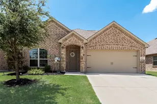 9237 Flying Eagle Ln, Fort Worth, TX 76131 - Photo 1
