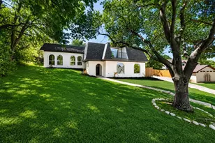 7725 Trailridge Dr, Fort Worth, TX 76179 - Photo 4
