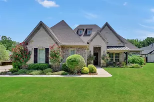 108 Falcon Crest Dr, Kennedale, TX 76060 - Photo 1