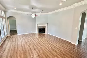 2106 Renaissance Dr, Denison, TX 75020 - Photo 2