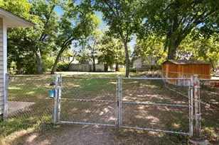 1720 Glenn Dr, Blue Mound, TX 76131 - Photo 30