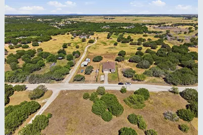 328 Ridge Drive N, Cleburne, TX 76033 - Photo 30