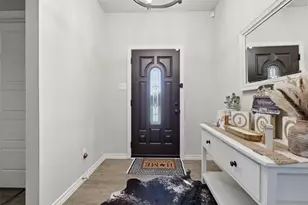 328 Ridge Dr N, Cleburne, TX 76033 - Photo 8