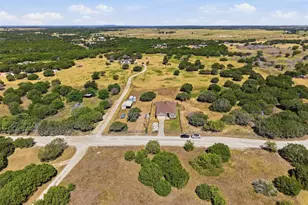 328 Ridge Dr N, Cleburne, TX 76033 - Photo 32