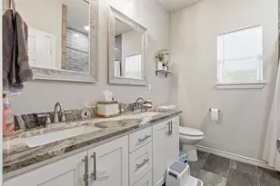328 Ridge Dr N, Cleburne, TX 76033 - Photo 18