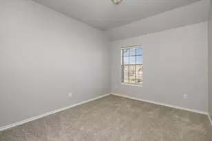 7920 Glenway Dr, Dallas, TX 75249 - Photo 20