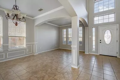 7920 Glenway Drive, Dallas, TX 75249 - Photo 4