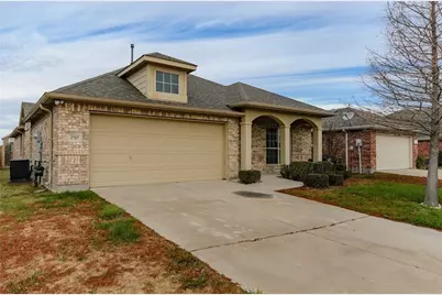 2717 Sunlight Drive, Little Elm, TX 75068 - Photo 2