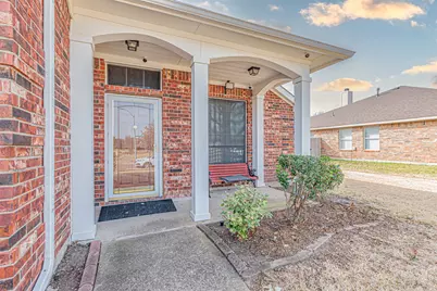 2812 Preston Creek, Mesquite, TX 75181 - Photo 4