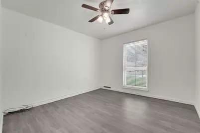 225 Rockcrest Drive, Mesquite, TX 75150 - Photo 14