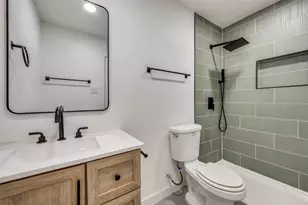 1646 Jackson St, Grand Prairie, TX 75051 - Photo 10