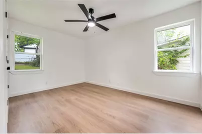 1646 Jackson Street, Grand Prairie, TX 75051 - Photo 6