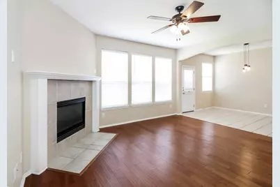 10613 Lansdowne Lane, Rowlett, TX 75089 - Photo 8