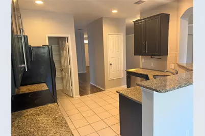 10613 Lansdowne Lane, Rowlett, TX 75089 - Photo 6