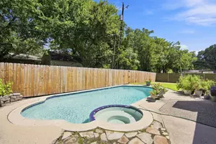 2310 Louise Ln, Ennis, TX 75119 - Photo 26