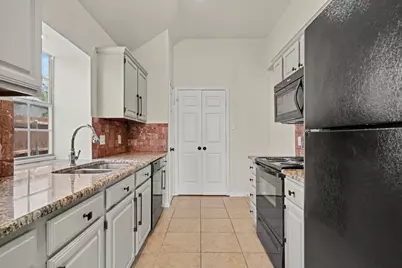 6017 Hilltop Drive, Watauga, TX 76148 - Photo 12