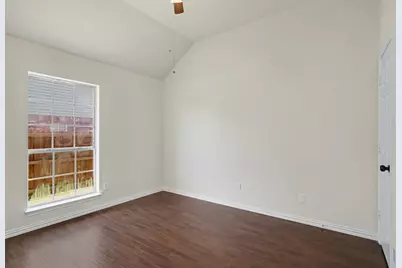 6017 Hilltop Drive, Watauga, TX 76148 - Photo 24