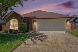 6017 Hilltop Dr, Watauga, TX 76148 - Photo 2
